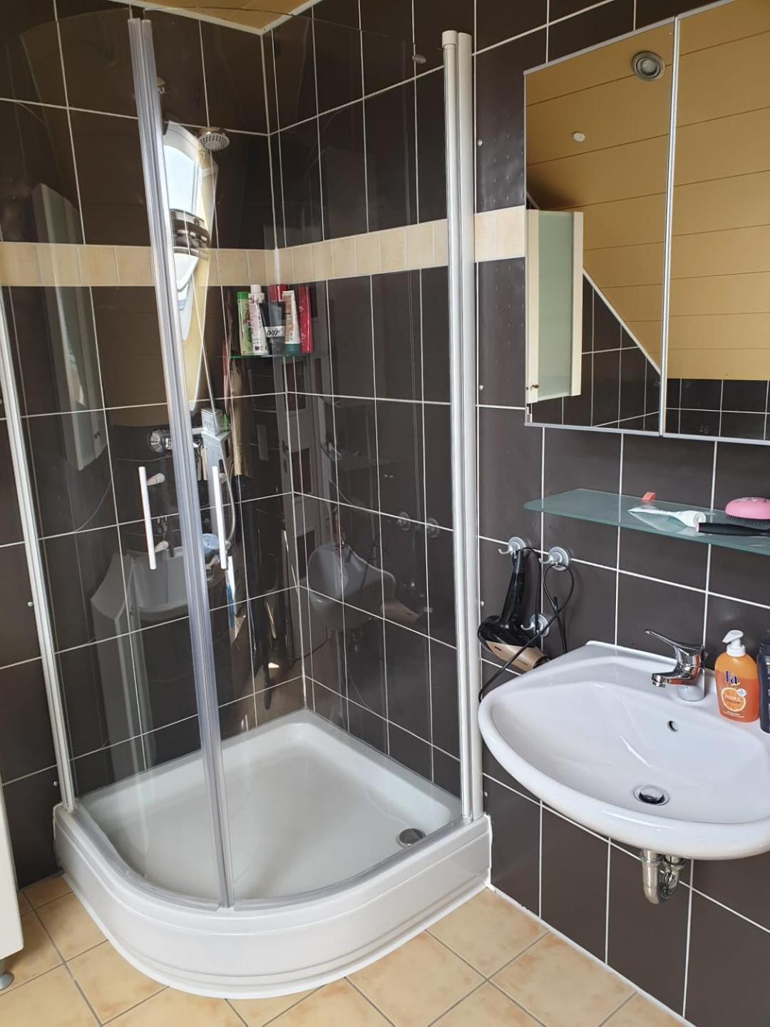 Eifeleule Apartment *
